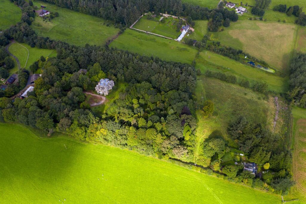 Cavers, Hawick Bannerman Burke